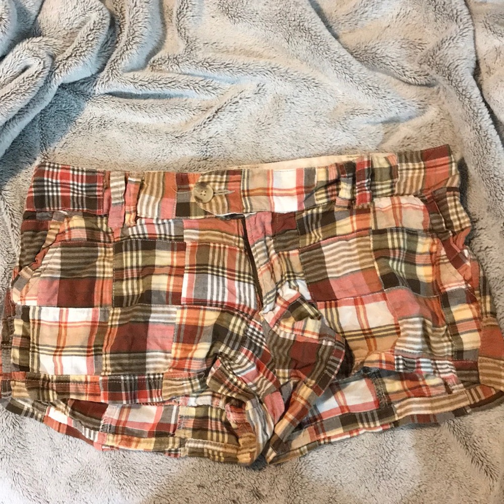 Red Camel orange plaid short shorts